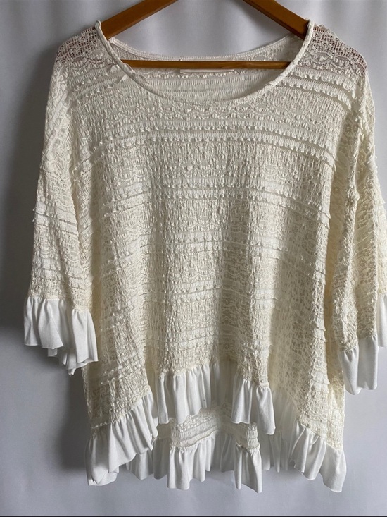 The Impeccable Pig Tops - The Impeccable Pig Cream Textured Crochet Top